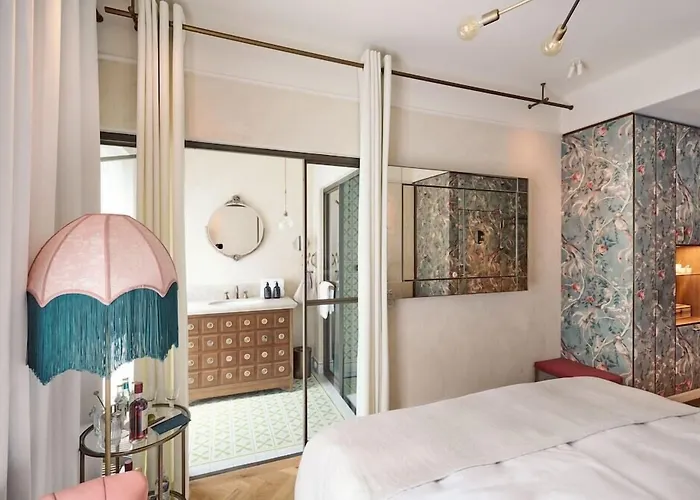 Motto Hotel 4*